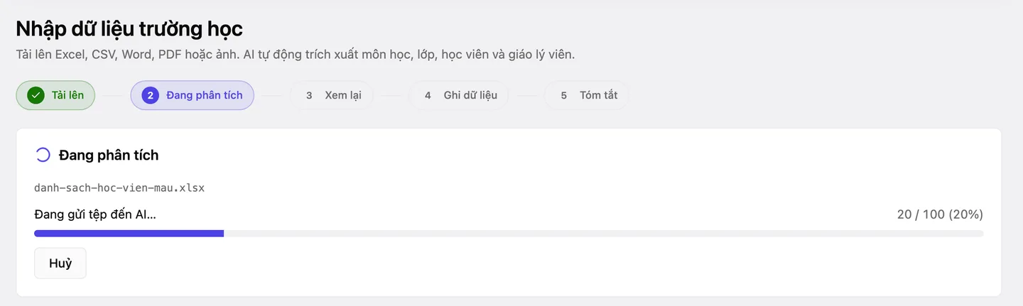 Khung «Kéo tệp vào đây hoặc bấm để chọn» đang phân tích một tệp, thanh tiến trình «Đang phân tích»