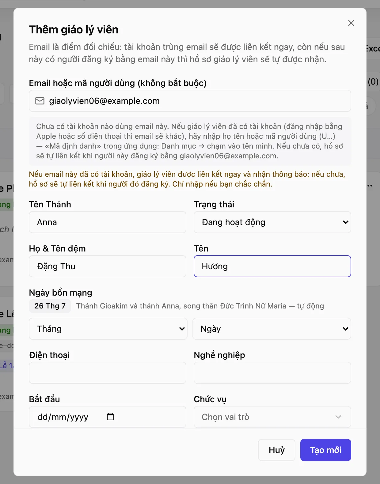 Hộp thêm giáo lý viên với ô «Email hoặc mã người dùng (không bắt buộc)», «Tên Thánh», «Họ & Tên đệm», «Tên»