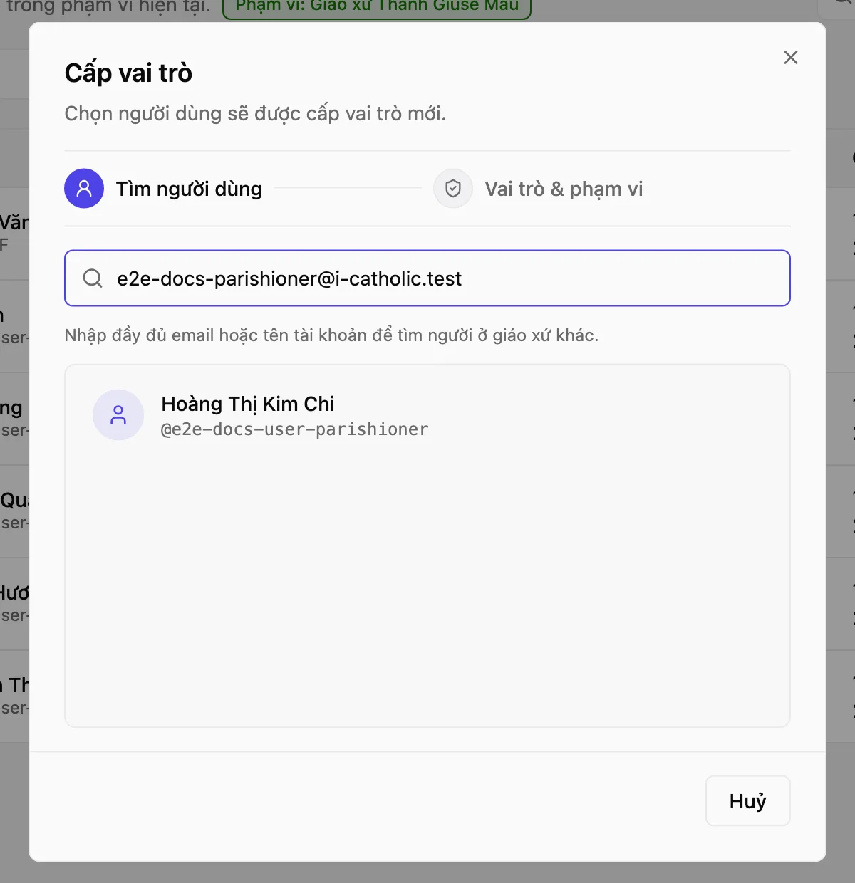 Hộp Cấp vai trò, bước Tìm người dùng, đã gõ một email đầy đủ và hiện đúng một người, dòng nhắc nhập đầy đủ email hoặc tên tài khoản