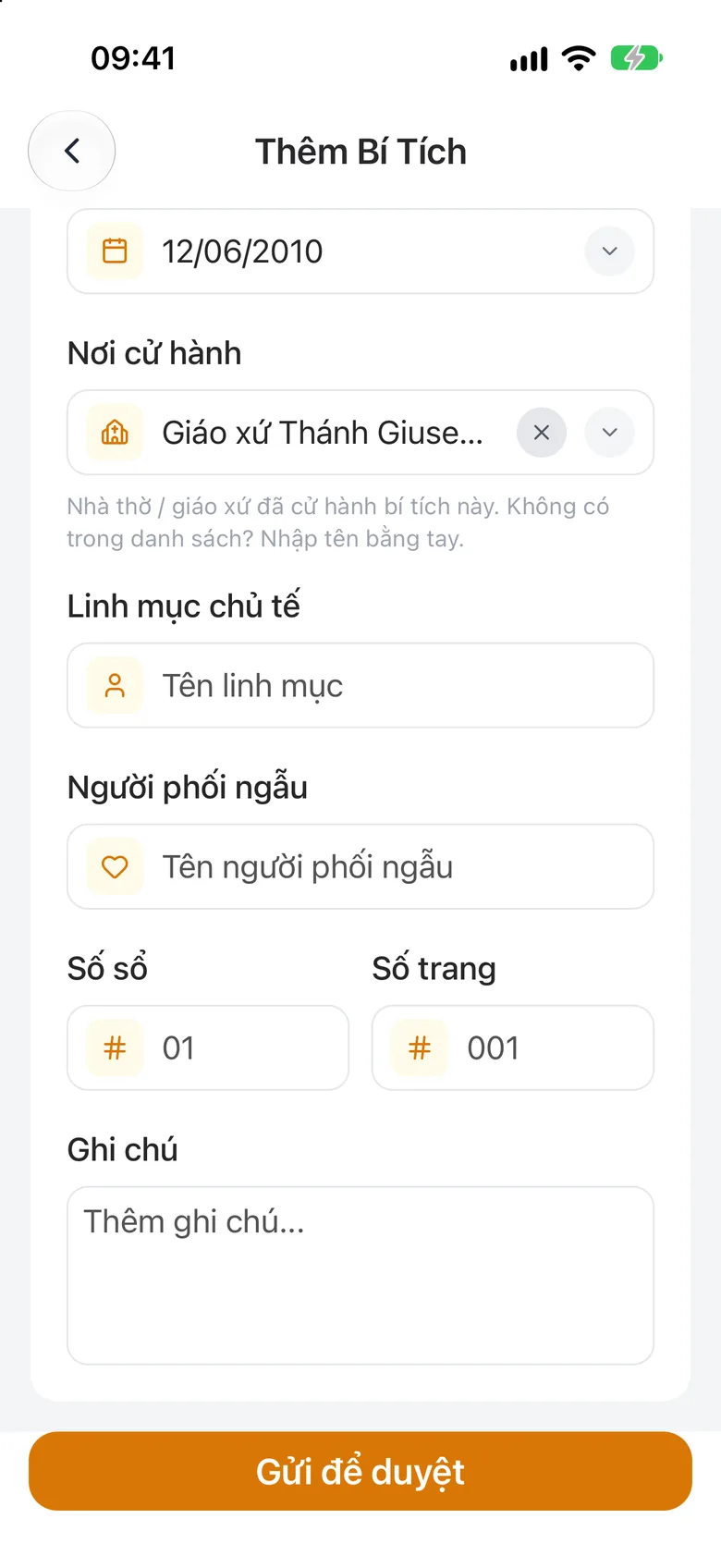 Biểu mẫu Thêm Bí Tích đã điền, có ô «Nơi cử hành» và nút «Gửi để duyệt»