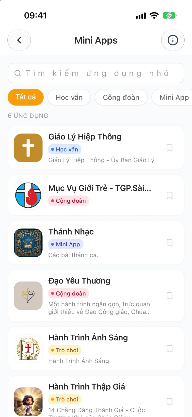 Danh sách Mini Apps với ô «Tìm kiếm ứng dụng nhỏ» và hàng nhóm «Tất cả», «Học vấn»…