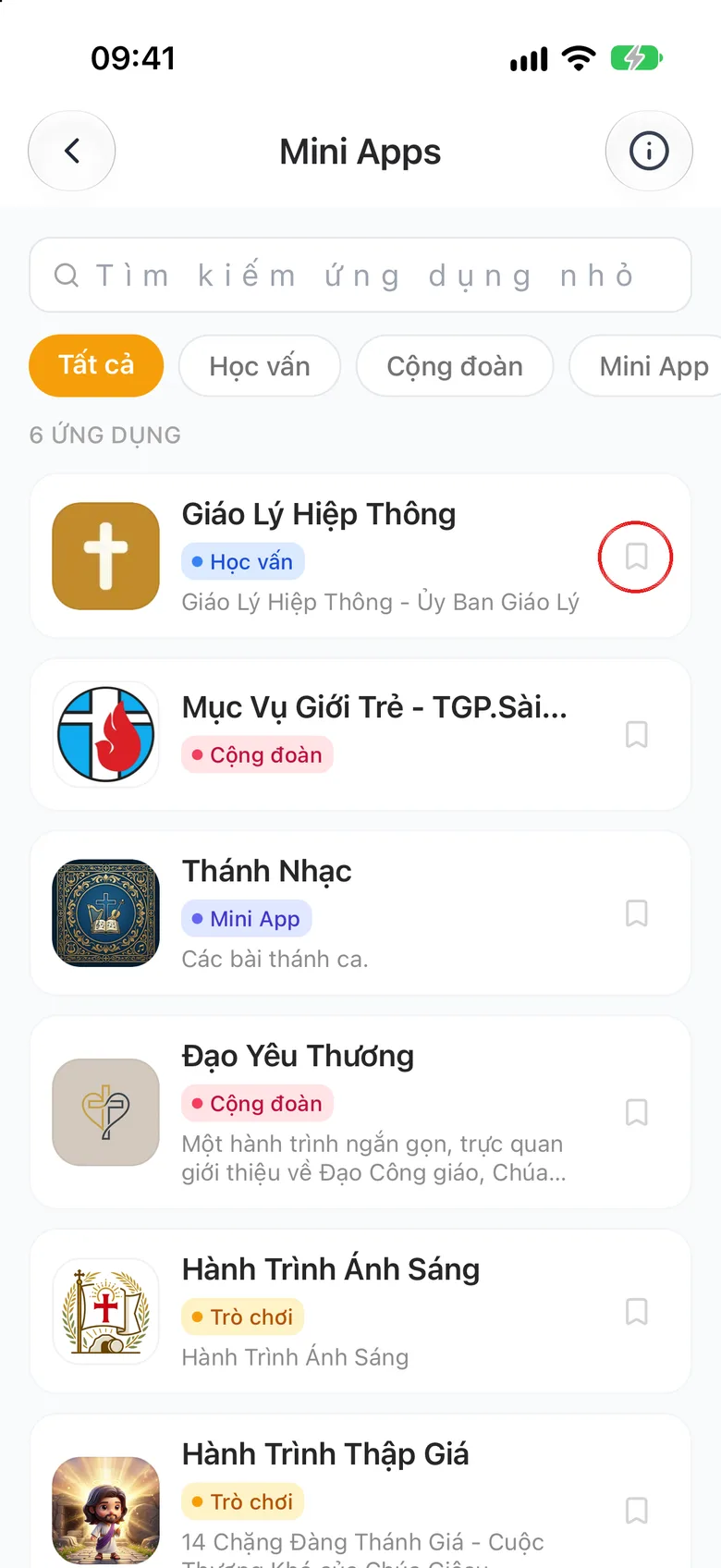 Dòng một Mini App với biểu tượng dấu trang ở cuối dòng được khoanh đỏ