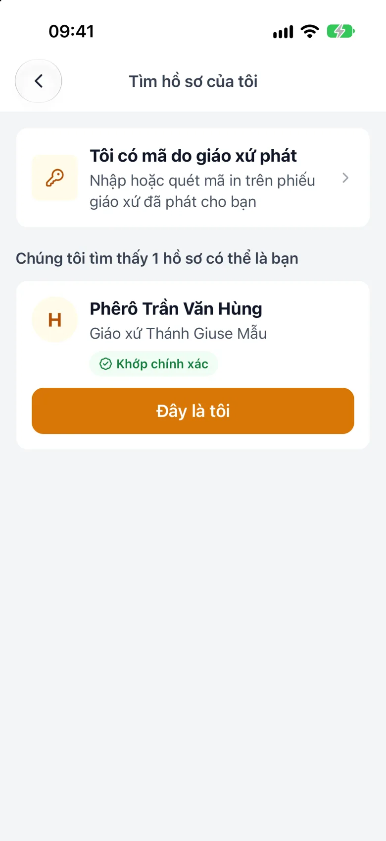 Kết quả tìm thấy một hồ sơ trong sổ giáo xứ với nút «Đây là tôi»