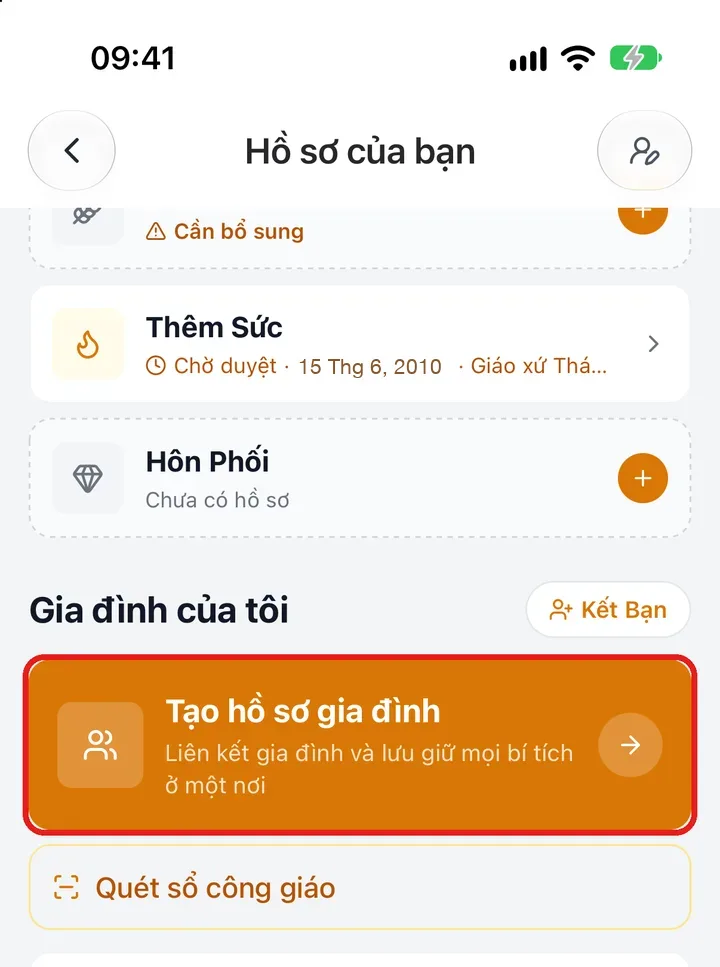 Trang hồ sơ cá nhân với nút «Tạo hồ sơ gia đình»