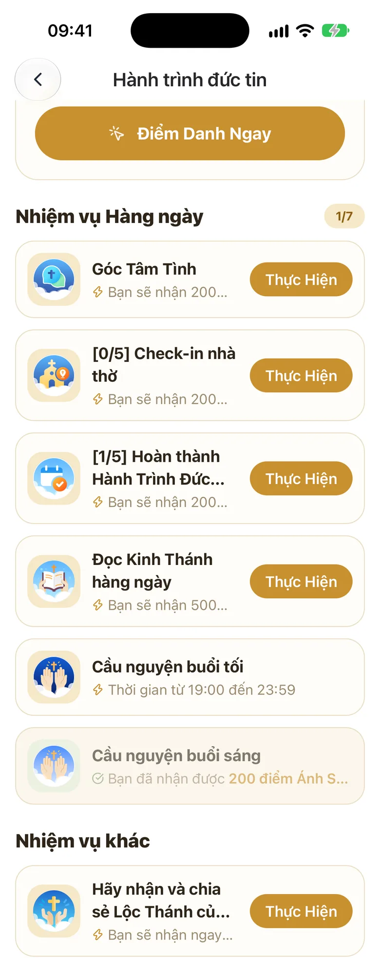 Danh sách «Nhiệm vụ Hàng ngày» và «Nhiệm vụ khác», mỗi dòng có nút «Thực Hiện»