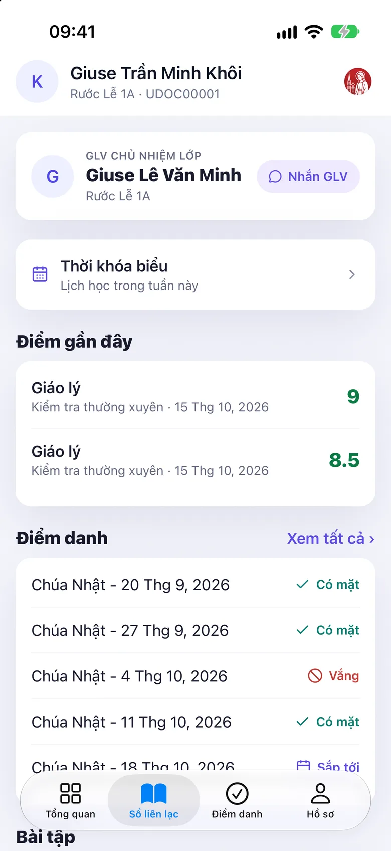 Thẻ Sổ liên lạc với các mục Thời khóa biểu, Điểm gần đây, Điểm danh và Bài tập